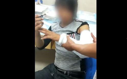 网红考场吃瓜视频,揭秘考场背后的趣味瞬间 第1张 网红考场吃瓜视频,揭秘考场背后的趣味瞬间 第1张